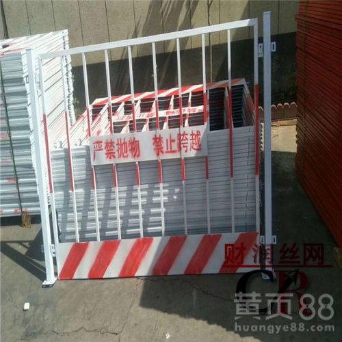 豎桿護欄與工地防護網 定制與報價指南